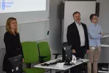 .