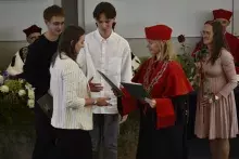 .