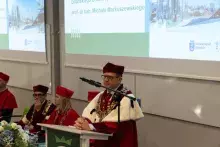 Zdjęcie przedstawiające inaugurację roku akademickiego na MWB
