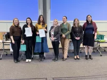 Szkoła Konkurs  z Wiedzy Biotechnologicznej b