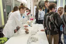 Dowiedz się więcej o biotechnologii1