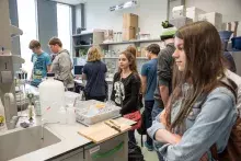 Dowiedz się więcej o biotechnologii1