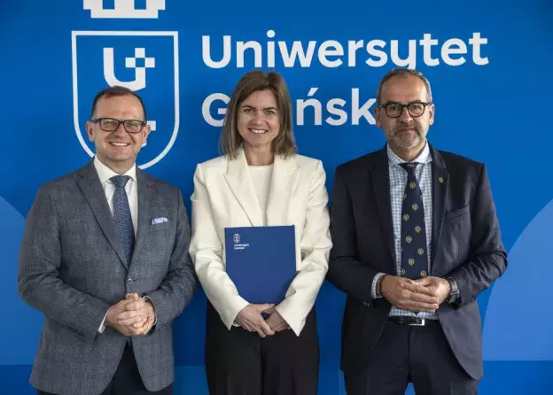 Wręczenie aktu powołania na stanowisko Dziekana dr hab. Ewelinie Król, prof. UG