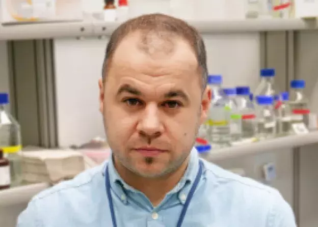 dr Michał Szymański laureatem grantu EMBO