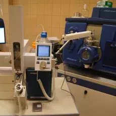 QTRAP 6500 with SelexION