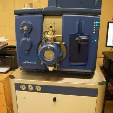 QTRAP 6500 with SelexION 