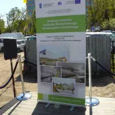 Wmurowanie kamienia węgielnego pod nowy budynek Instytutu Biotechnologii (kwiecień 2014)