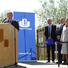 Wmurowanie kamienia węgielnego pod nowy budynek Instytutu Biotechnologii (kwiecień 2014)
